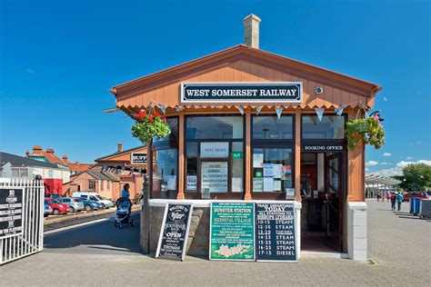 Visit our MINEHEAD, VULCAN ROAD , Location .